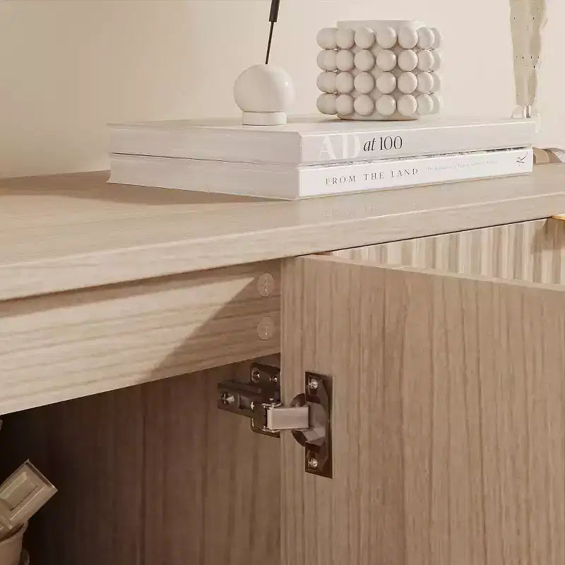 Meuble de rangement cannelé avec 4 portes pour buffet/bahut