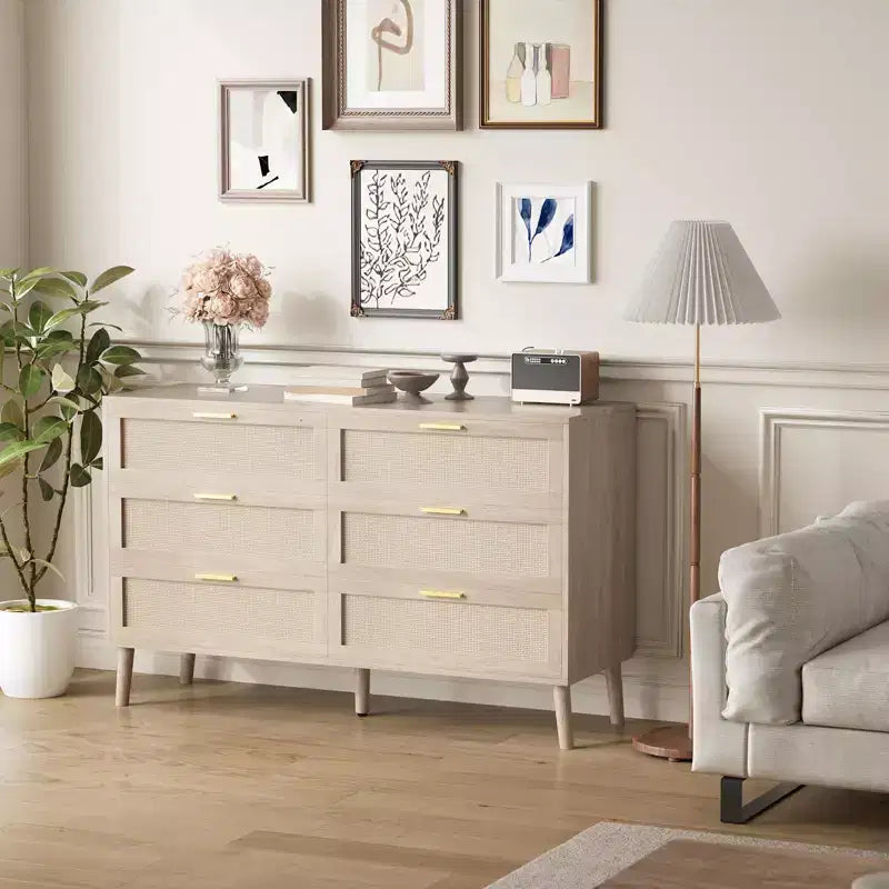 Commode à 6 tiroirs pour chambre à coucher, commode en rotin naturel avec poignées en métal doré, commode de style ferme avec 5 pieds robustes pour salon, couloir