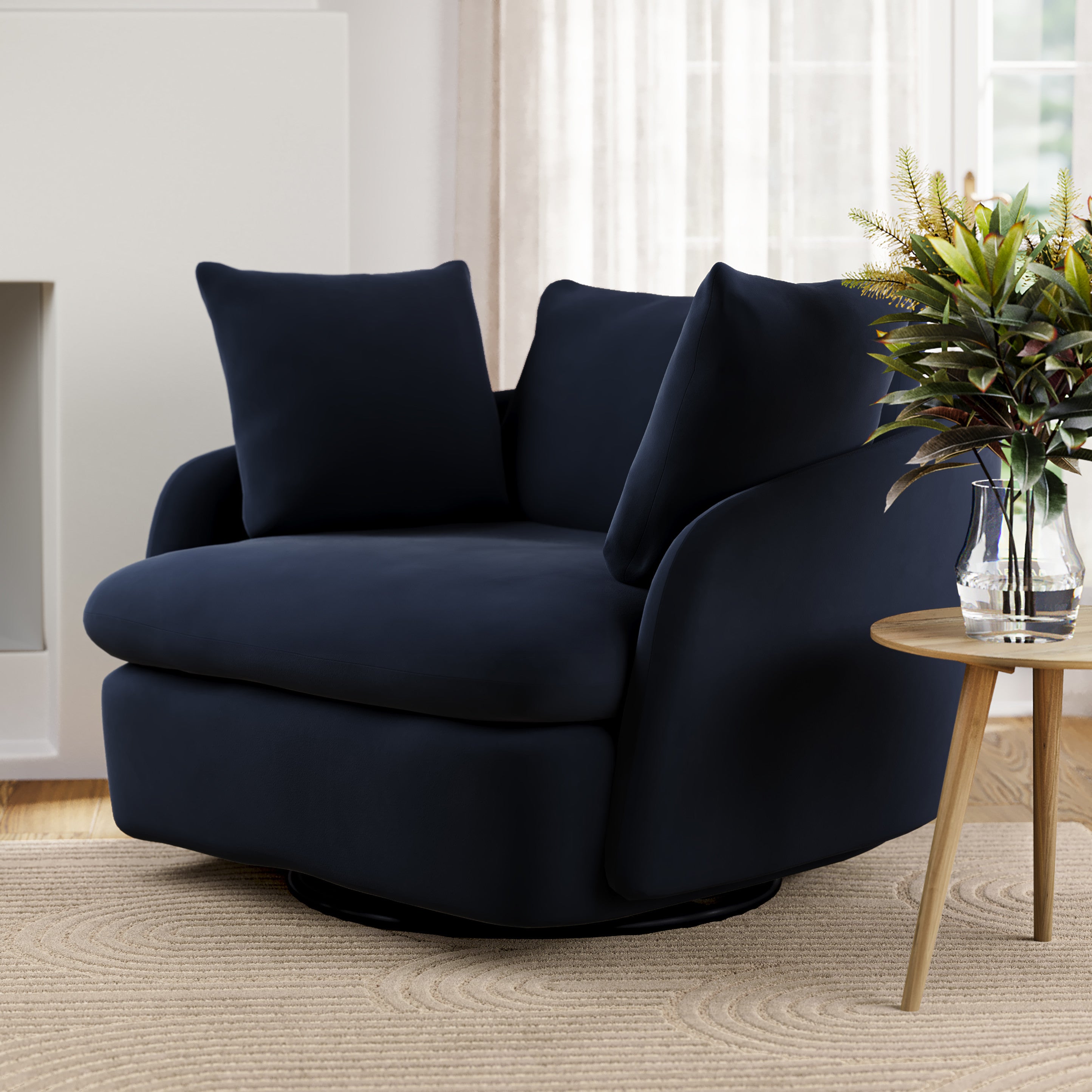 Fauteuil pivotant contemporain en velours performance bleu marine avec accoudoirs inclinés pour le salon