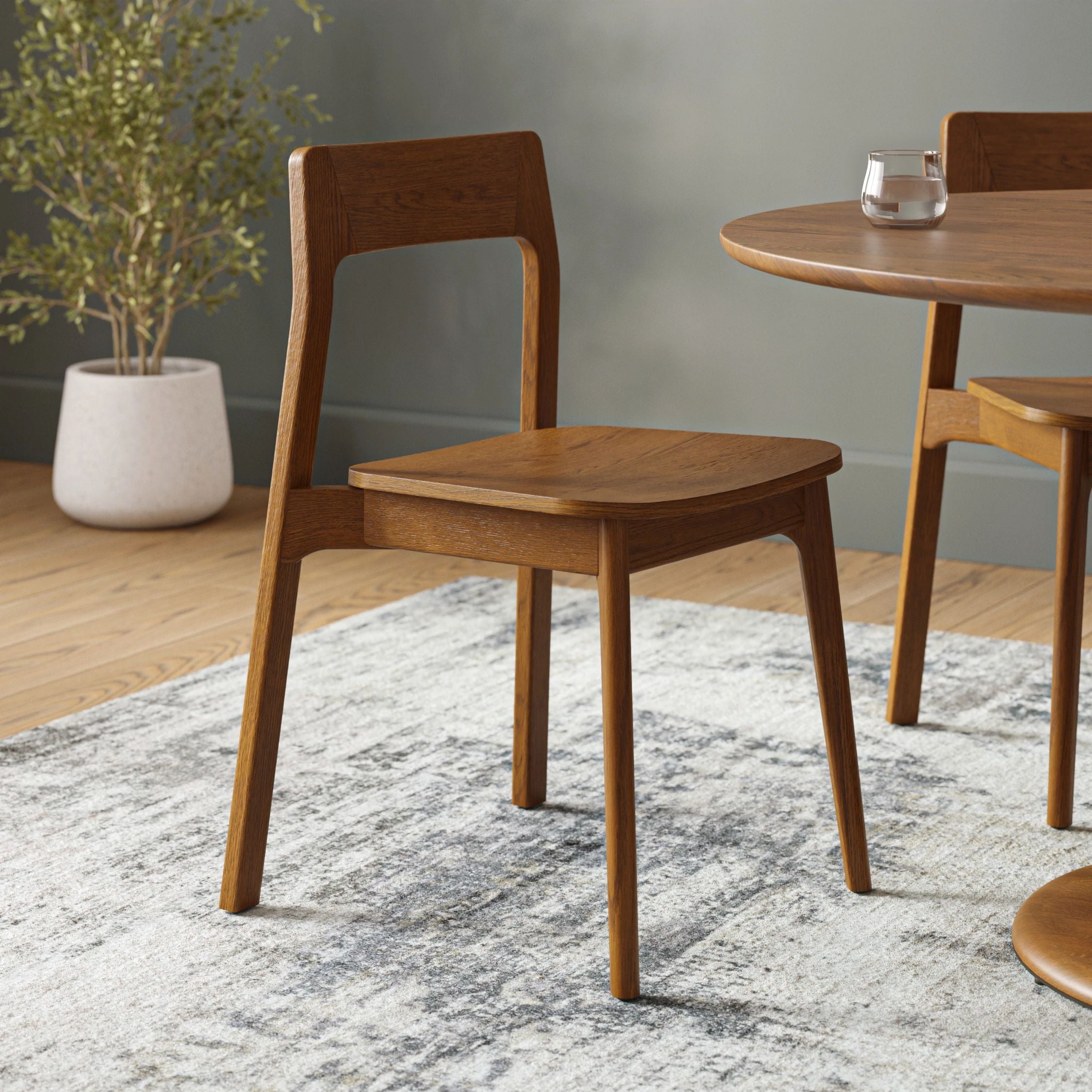 Chaise de salle à manger scandinave en chêne fumé, sans assemblage et empilable